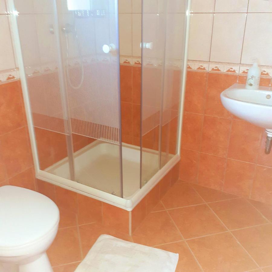 Petra Apartmanház Kehidakustany Bagian luar foto